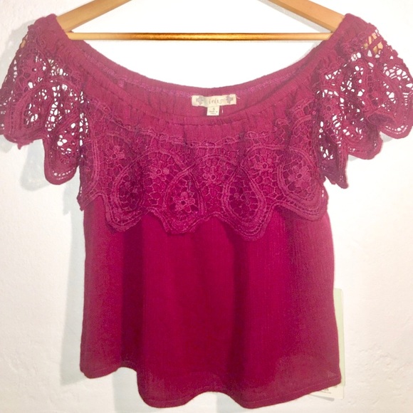 Burgundy off the shoulder crop blouse - Picture 2 of 5